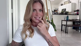 1361 white girl porn videos